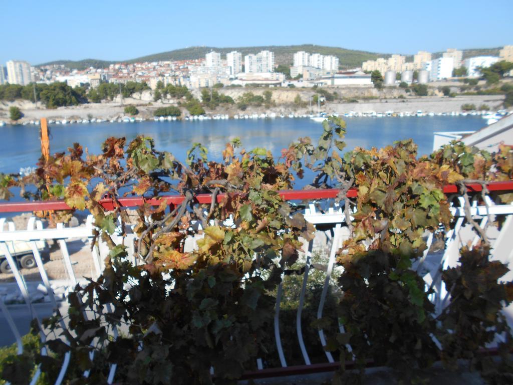 Apartments Ema Šibenik Exterior foto